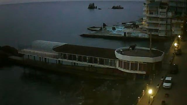 Вебкамера "Утес". Запись 05.11.2016 07:00:16 смотреть онлайн