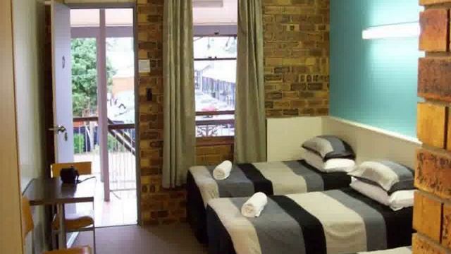 Голд-Кост, Мермейд-Бич - Camden Motor Inn смотреть онлайн