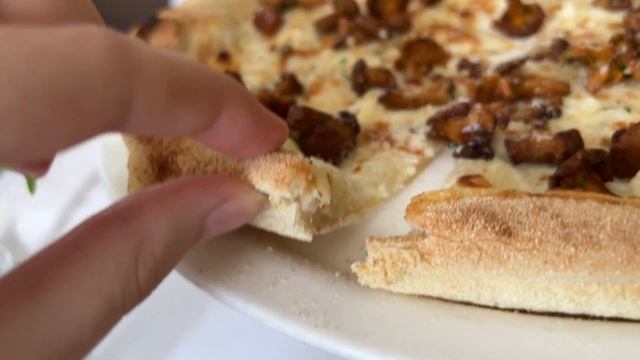 ПРИЕЗД ПОДРУГИ ИЗ ЕВРОПЫ | РЕСТОРАНЫ | ОТМЕЧАЕМ ДР | ЛЕТНИЕ ПРОГУЛКИ ПО МОСКВЕ смотреть онлайн