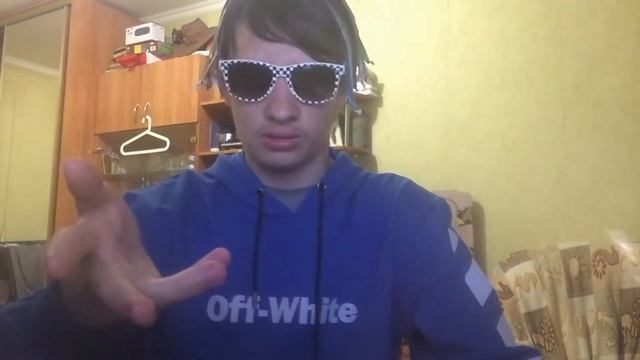 Лёгкий рэп проходной выпуск Lil Jazzy пишет трек под ароматом за 10 минут смотреть онлайн