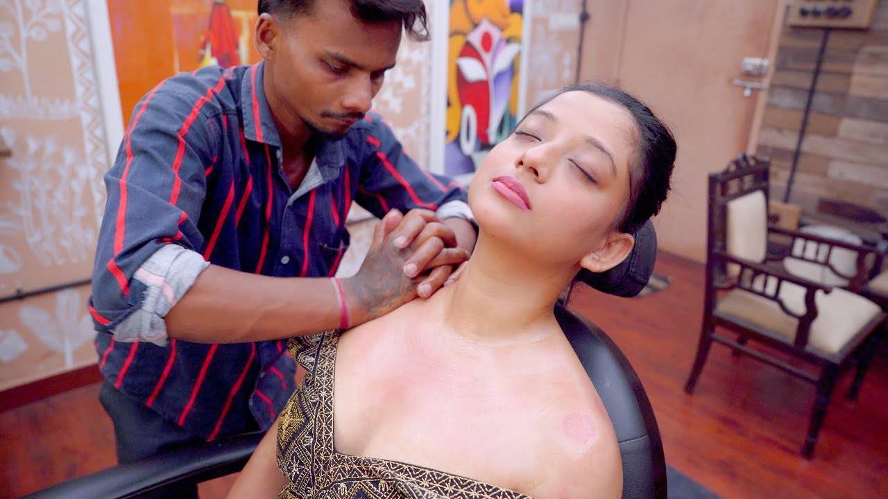 Master Cracker Intense Cupping Back Massage ASMR ｜ Indian Massage смотреть онлайн