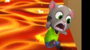 Говорящий Том бег за золотом