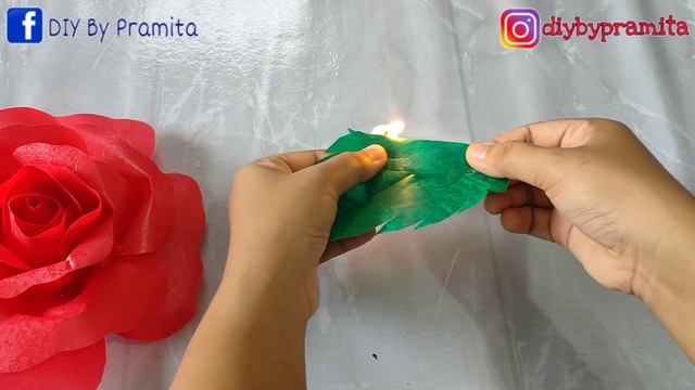 DIY Cara Membuat Bunga Hias dari Plastik Kresek смотреть онлайн
