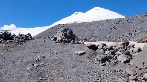 Из ущелья Терскол и водопад Терскол на обсерваторию, 105 пикет, домик гляциологов и ледовую базу.