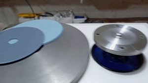 Станок для заточки маникюрного и  парикмахерского инструмента универсальный ( "Мариец" ).
точит всё!