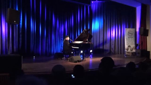 Шломо Гронич в Нацерет Илите II смотреть онлайн