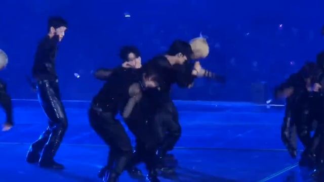 Stray kids:Chk Chk Boom(Концерт 2024) смотреть онлайн