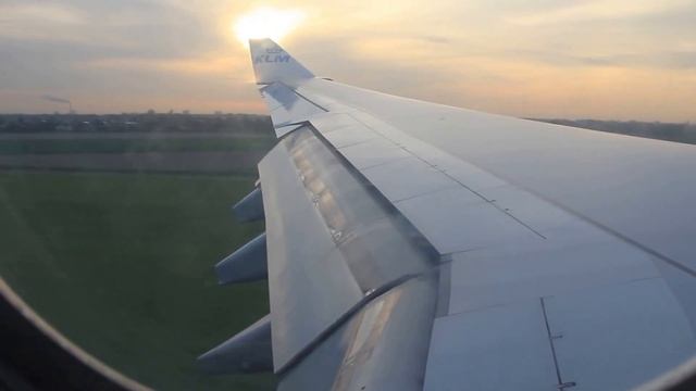 KLM. Amsterdam "Schiphol". Landing. Аэропорт Амстердама. Взлет смотреть онлайн