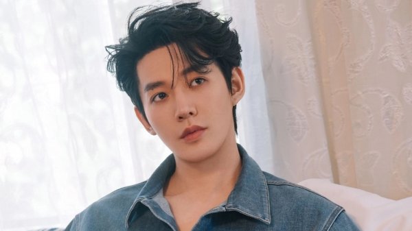 Дэн Вэй/Deng Wei/красочные моменты дорама Божественное дерево