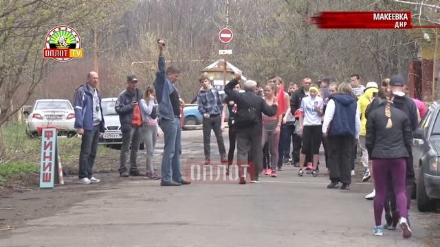 • Чемпионат по бегу на шоссе памяти Геннадия Шаламанова смотреть онлайн