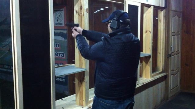 Стрельба из Glock 34 смотреть онлайн