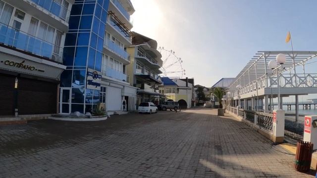 Погода летняя! Море как слеза!Берегите камни! Центральная набережная!🌴ЛАЗАРЕВСКОЕ 01.04.2024.🌴СОЧИ. смотреть онлайн