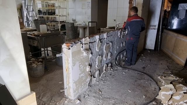 Кафе "Восточная околица" Демонтаж в одно лицо смотреть онлайн