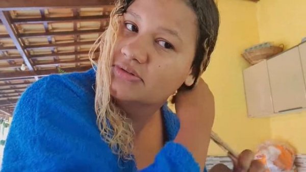 TESTEI NO MEU CABELO CACHEADO ELSEVE CICATRI RENOV LEAVE-IN