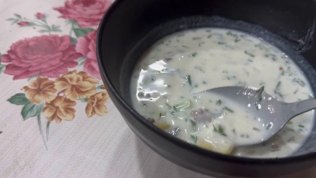 Вкуснющая окрошка и сочные шашлыки . Прощаюсь на год с друзьями и своей любимой дачей. смотреть онлайн