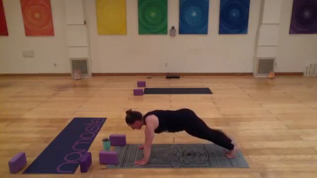 Power Yoga with Kellie Spencer at Mystic Fitness Yoga Studio on Monday, May 25, 2020 смотреть онлайн