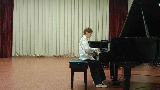 Поликанова Мария, У. Гиллок, Тарантелла смотреть онлайн