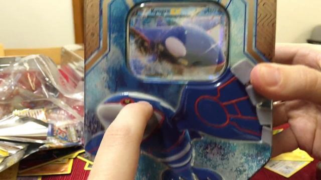 Pokémon Cards - Blaziken and Kyogre Tins Opening смотреть онлайн