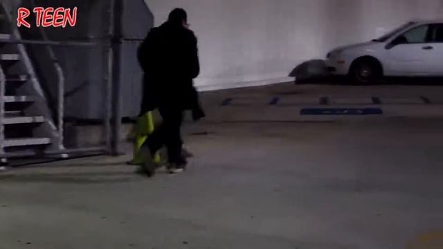 INSANE PSYCHO ELEVATOR PRANK (Псих в лифте пранк)