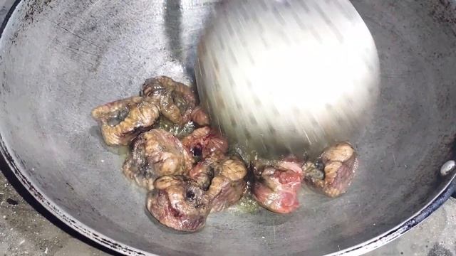 Indian Eel Fish Recipe !! Bambi Haku jil !! Eel Fish cutting, cleaning and cooking !! смотреть онлайн