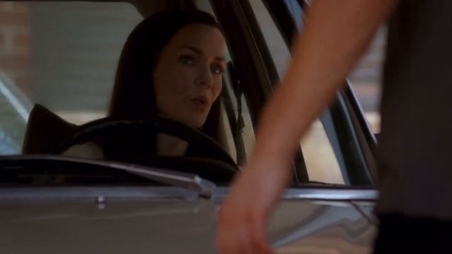 Lily Almost Crashes Stefan’s Car || The Vampire Diaries 7X3 смотреть онлайн