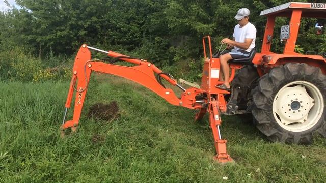 Kubota ZL 1 455 Экскаваторная Установка + Отвал смотреть онлайн