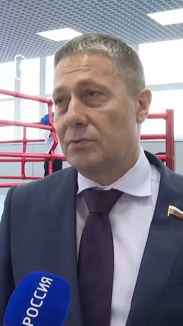 При поддержке Единой России в Приморском крае открылся спортивно-культурный центр. смотреть онлайн