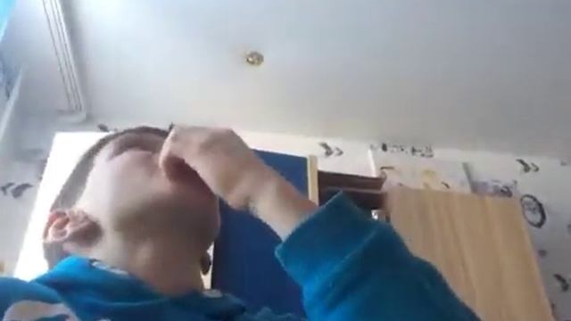Как едят мальчики смотреть онлайн