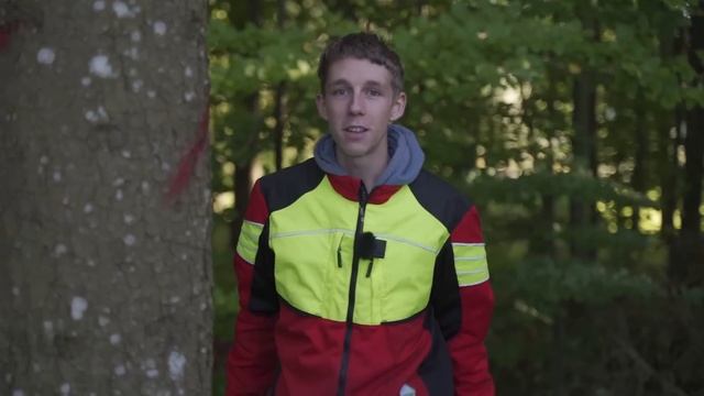 Holz-Ernte mit Porsche-Allgaier A111, Seilwinde und Husqvarna 550xp смотреть онлайн