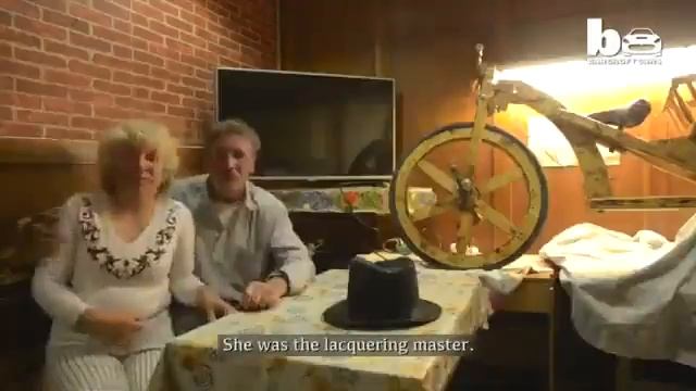 Трактор из дерева