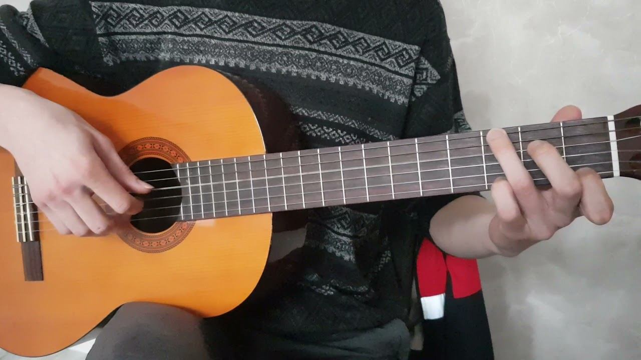 Изгиб гитары жёлтой (продвинутая версия аккомпанемента) смотреть онлайн