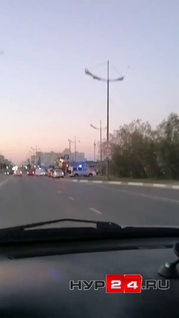 В Новом Уренгое полуночные гуляния закончились заварушкой со стрельбой (ВИДЕО) смотреть онлайн