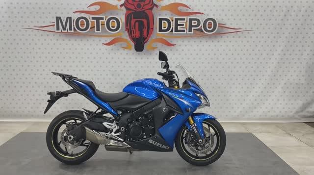 Suzuki GSX-S1000F 045895