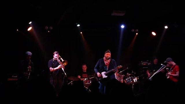 Markscheider Kunst - Красиво слева