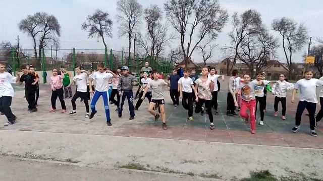 Флешмоб Світанок 2 смотреть онлайн