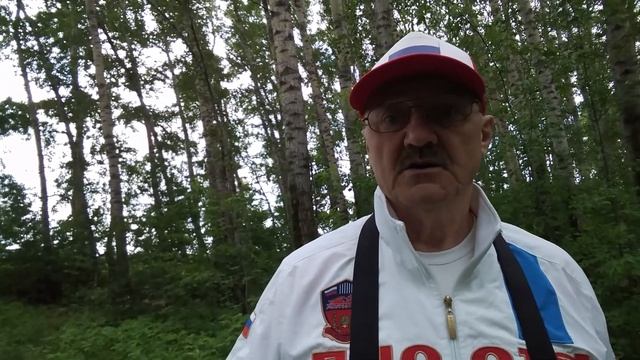 Две неравные части клуба БЕЛЫЕ КУНИЦЫ смотреть онлайн