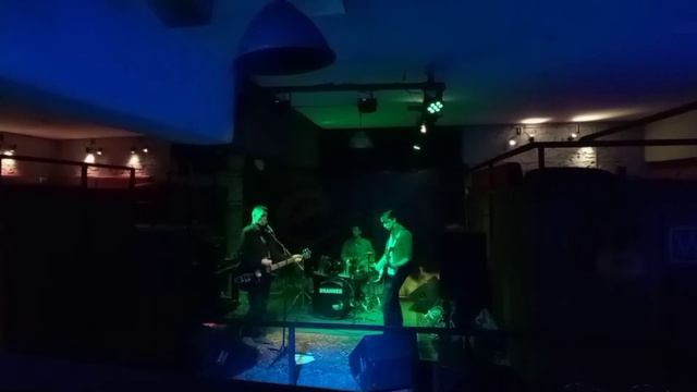 The Nailings Stolen Colors - В обществе пяти единиц. Live в Ё-бар (4 июня 2021) смотреть онлайн