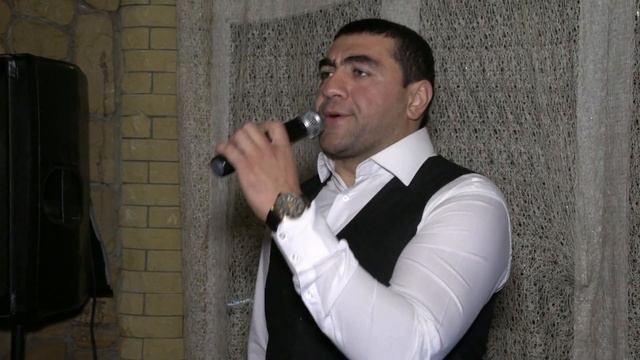 Эдуард Арутюнян Вонцем кез сирум 2015 смотреть онлайн