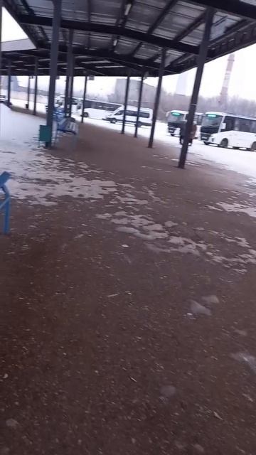 Башкортостан г.Ишимбай автовокзал 4.12.22 одни ПАЗ-ВЕКТОРЫ 🔥🔥😈 и ФОРДЫ 😈 смотреть онлайн