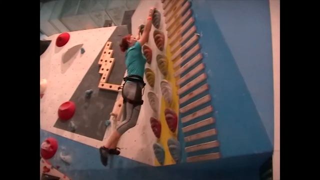 iClimb - стенка для альпинизма, Ришон ле Цион смотреть онлайн