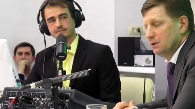 Фургал про ликвидацию ветхого жилья и про нового зампреда по Комсомольску-на-Амуре смотреть онлайн