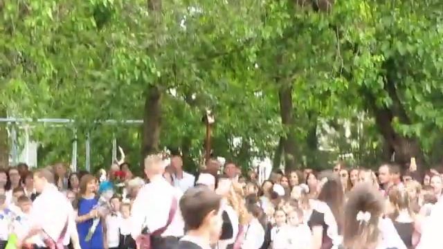 Последний звонок в школе №2 Феодосии смотреть онлайн