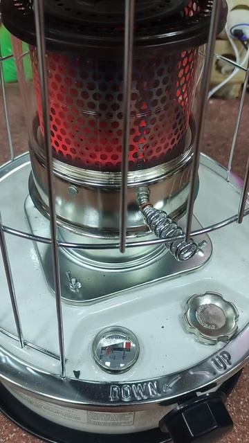 Супер керосиновый обогреватель - "Safety Tank" для палатки и не только! #inshot смотреть онлайн