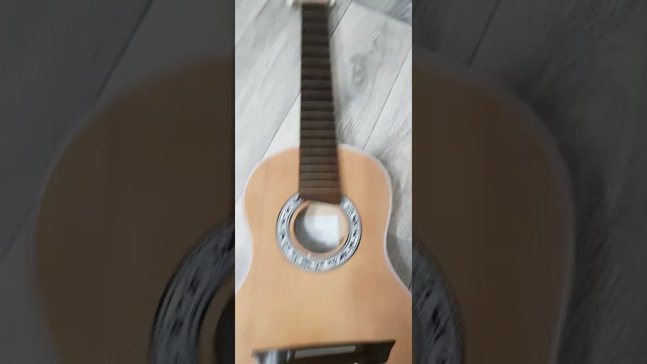 Сравнение русской и китайской #гитары смотреть онлайн