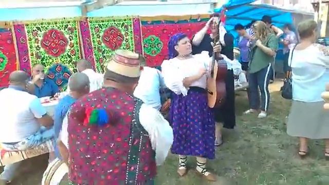 Середнє водяне, гуцульська бриндзя рахів смотреть онлайн