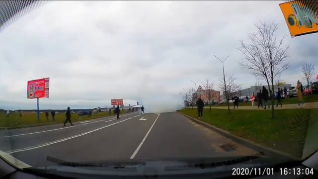 Взрывы и стрельба в Минске Беларусь смотреть онлайн