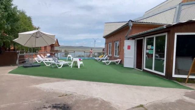 Территория базы отдыха Оазис на Малом Плёсе озера Белё в Ширинском р-не Хакасии. Рядом Большой Плес смотреть онлайн