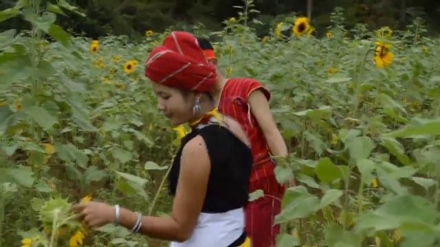 Karenni Song ( @Khu Han Myint Tun) смотреть онлайн