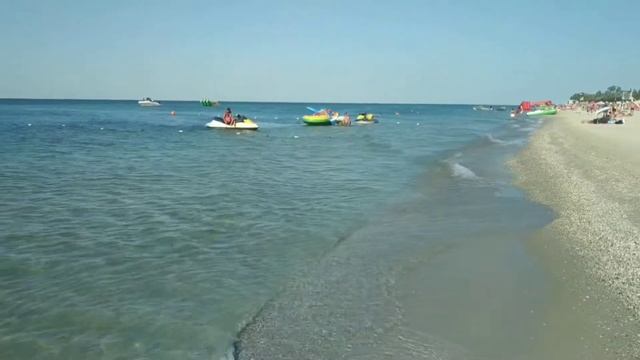 Відпочинок на узбережжі Чорного моря. Лазурне. смотреть онлайн