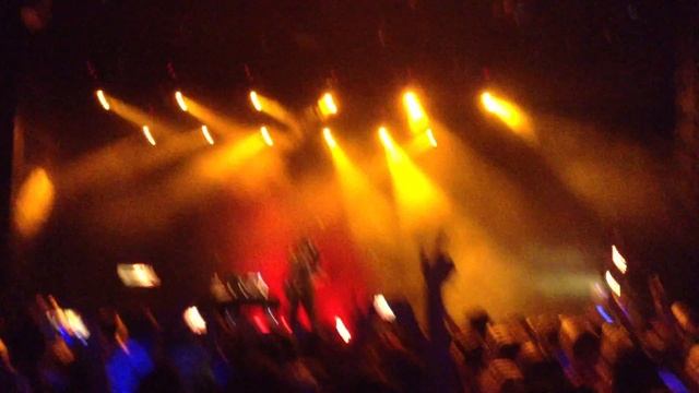 Rocky Leon Космонавт смотреть онлайн